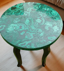 Handmade Malachite Round Table – Stone Side, Coffee & Dining Table Top with Wooden Base Unique Handicrafts IND