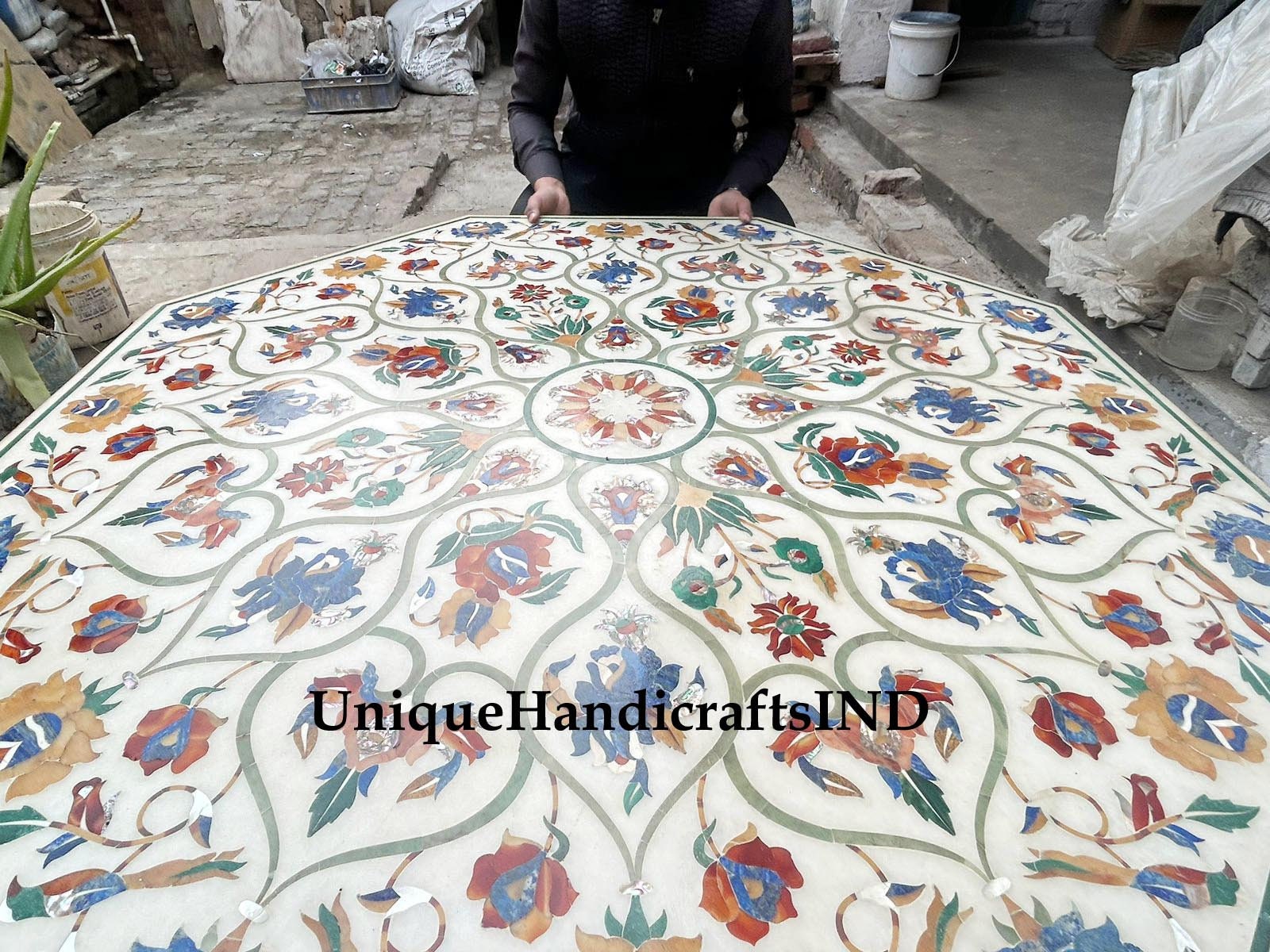 White Marble Coffee Table Top With Lapis Lazuli & Carnelian Marquetry Inlay Semi precious Floral Arts Mid Century Furniture Unique Handicrafts IND