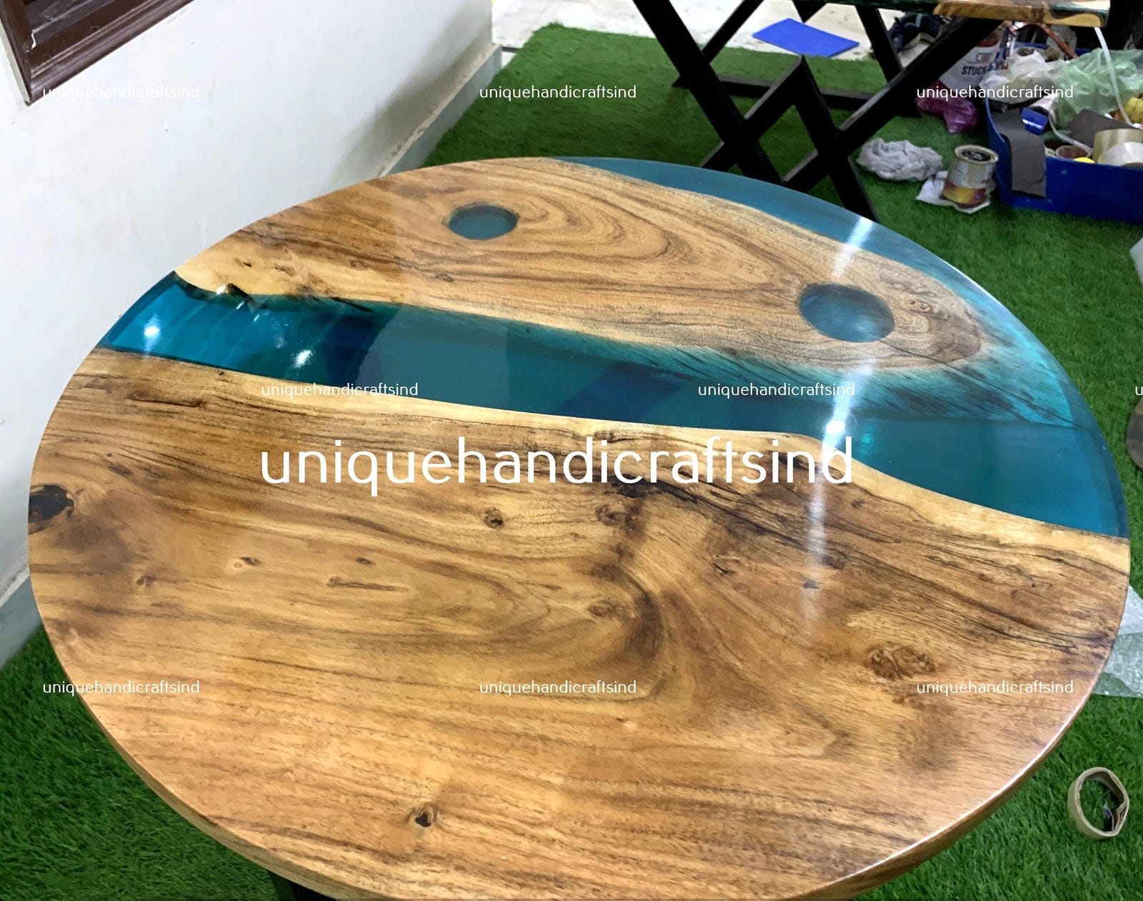 Epoxy Resin Coffee Table with Metal leg, Transparent Blue epoxy side table top Unique Handicrafts IND