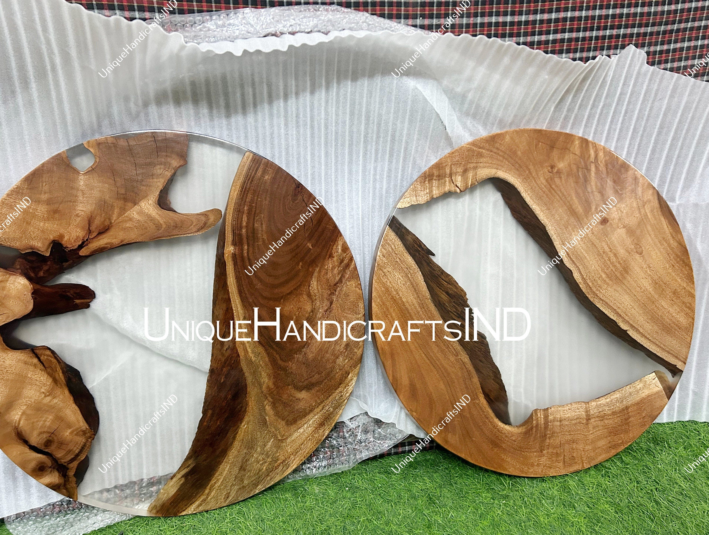 Round Epoxy Resin Table, Coffee Table, Wood Table ,Custom Order, Clear Epoxy Resin River Table, round Wood Home Decor Gift Unique Handicrafts IND