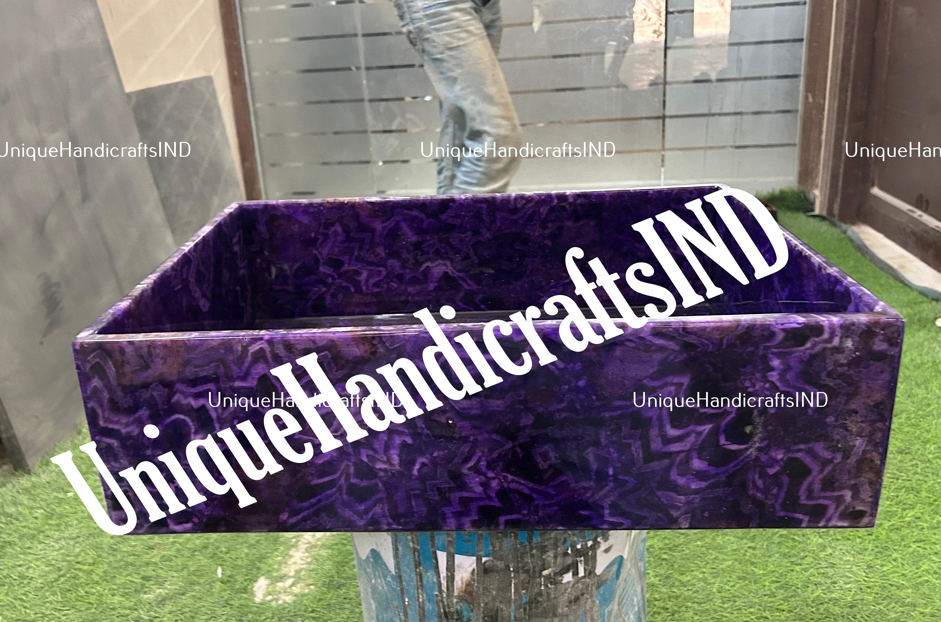 Sink wash Basin in Natural Amethyst  / Beautiful Natural Handmade Wash Basin Sink / Luxury Geode Amethyst Sink Home Decor Unique Handicrafts IND