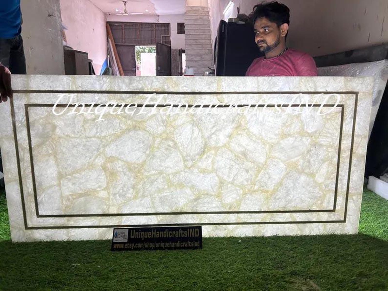 Gorgeous High Quality Quartz Coffee Table/ illuminate Table Top, Agate Counter Slab ,Kitchen & Dining Countertop Slab With Brass Border Unique Handicrafts IND