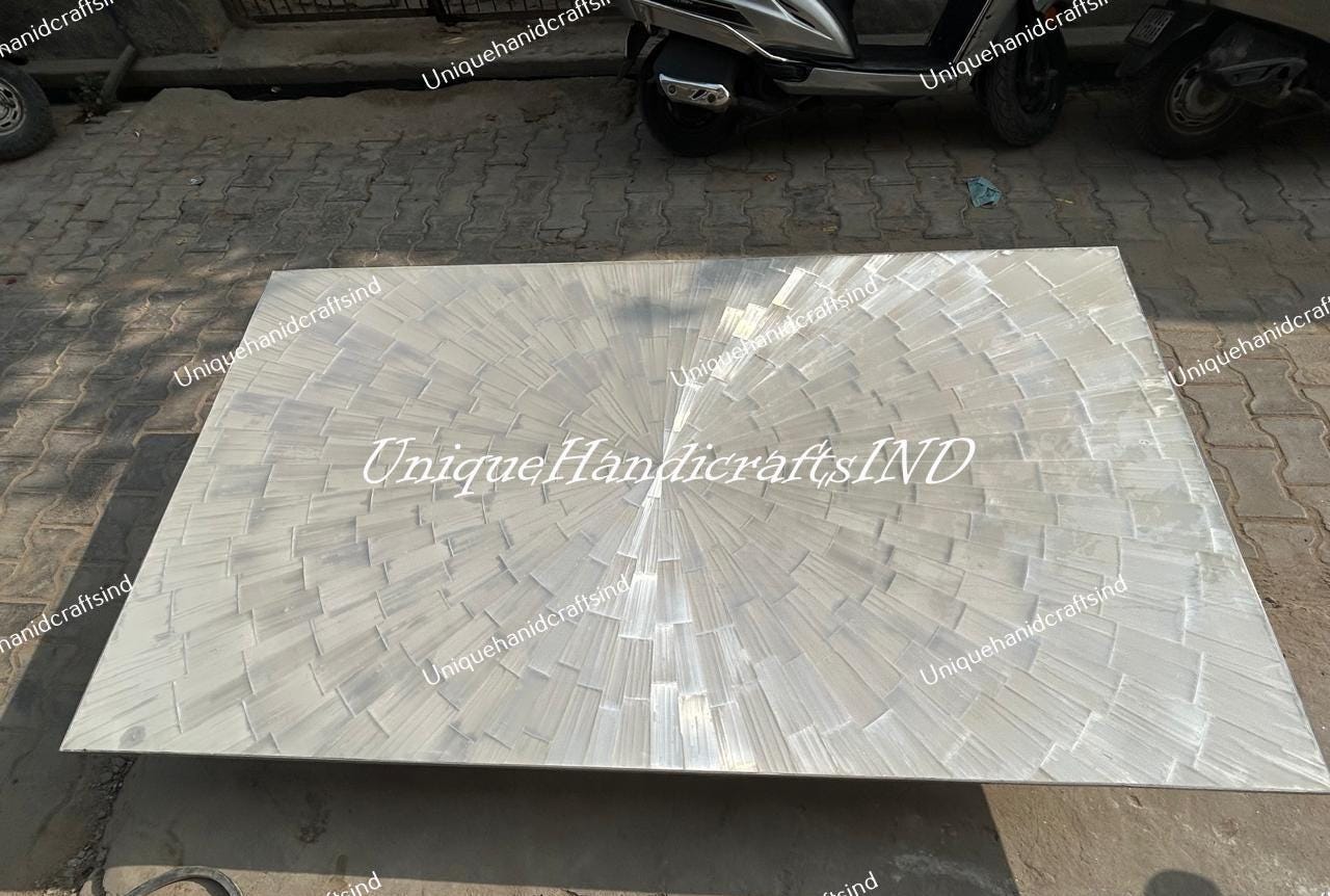 Elegant Selenite Dining Table – Handcrafted Natural Crystal Kitchen Table for Modern Homes Unique Handicrafts IND