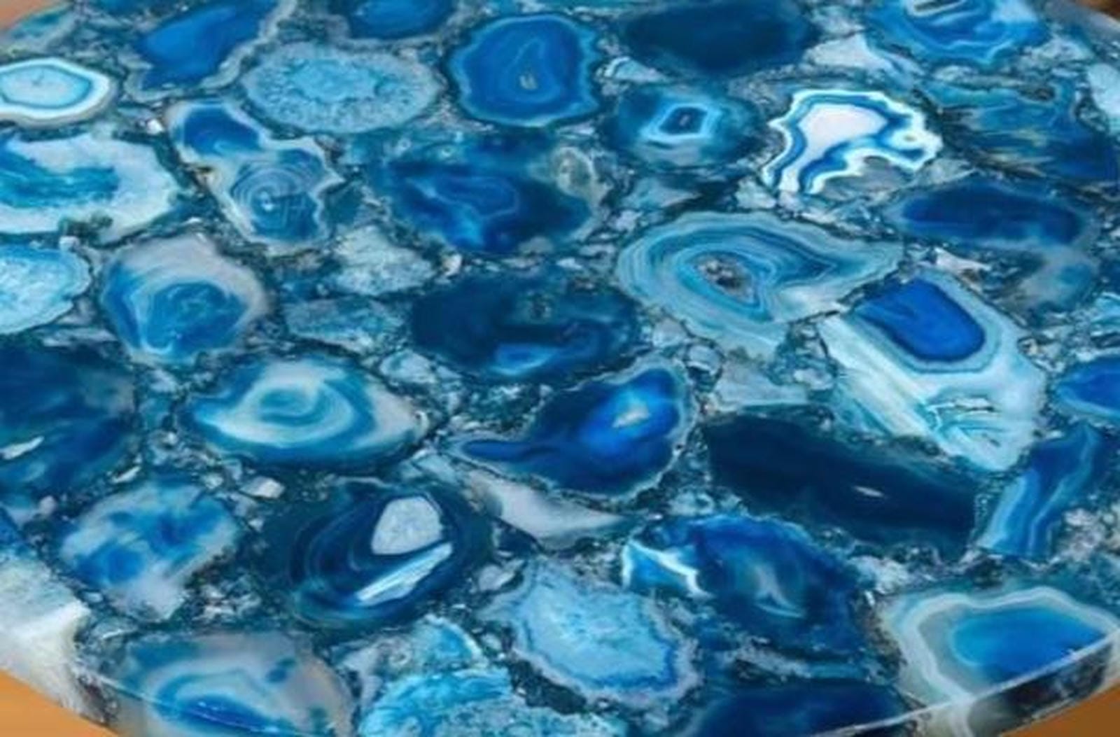Blue Agate Coffee Table – Luxury Crystal Stone Accent Table for Elegant Interiors Unique Handicrafts IND