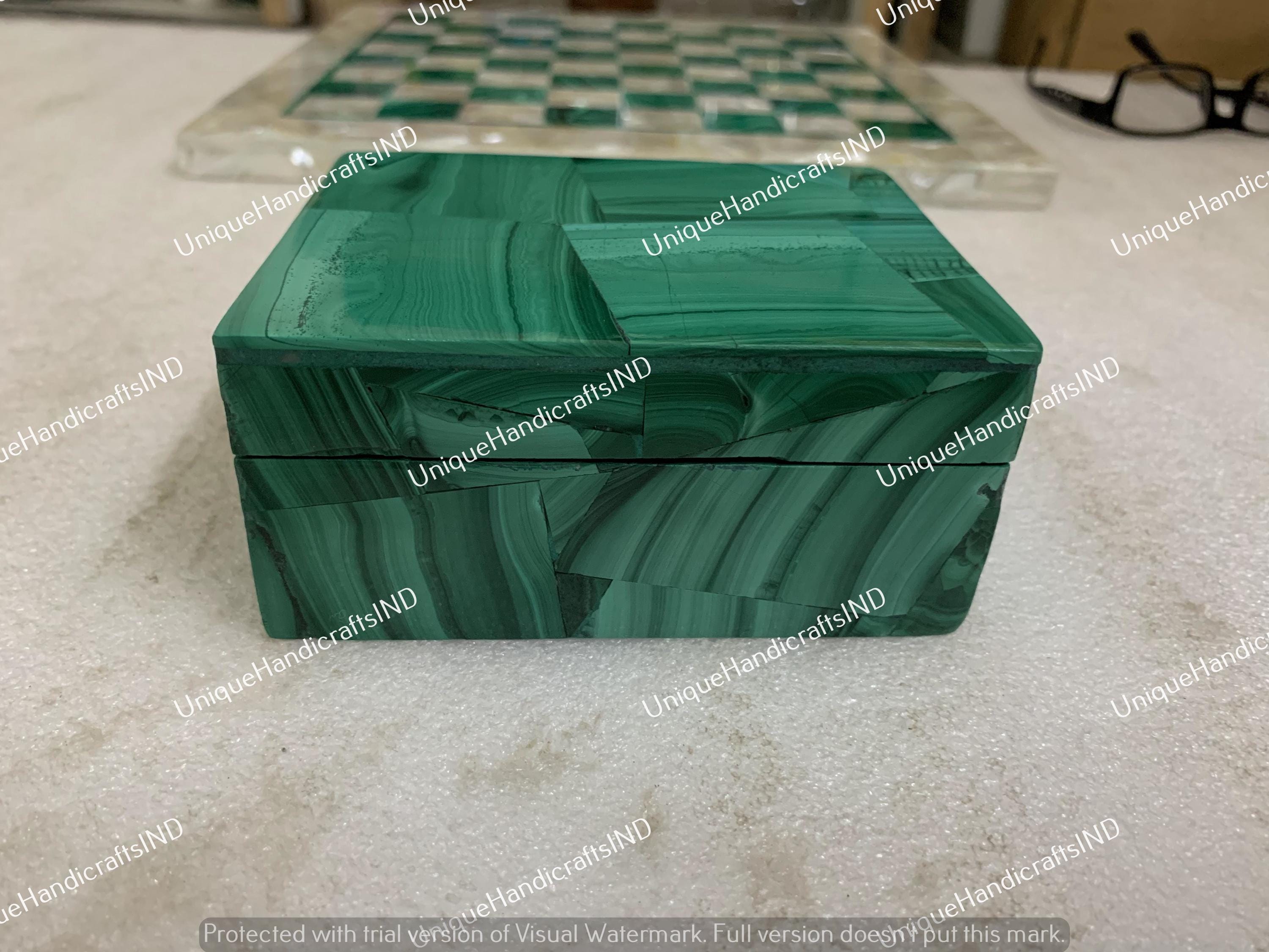 Malachite Green Marble Jewelry Box – Handmade Stone Keepsake Box, Decorative Accent Gift for Her, Made in India Unique Handicrafts IND