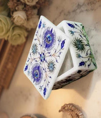 White Marble Jewelry Box – Lapis Inlay Floral Pietra Dura Art, Handmade Stone Keepsake Gift for Her, Luxury Decor Unique Handicrafts IND