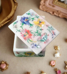 White Marble Jewelry Box – Rose Quartz & Semi-Precious Stone Inlay, Floral Pietra Dura Art, Handmade Gift for Her Unique Handicrafts IND