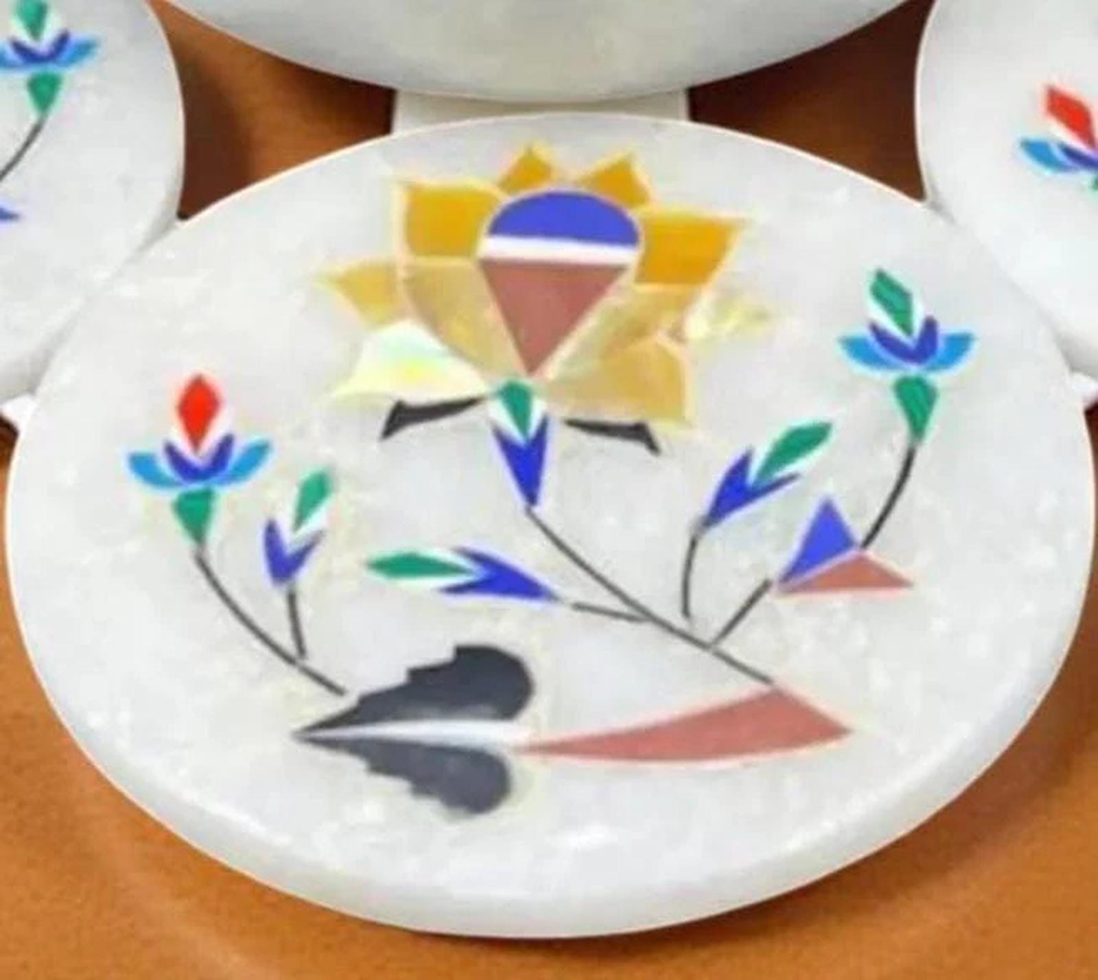 White Marble Coaster Set – Semi-Precious Stone Inlay, Floral Pietra Dura Art, Handmade Office Gift for Him, Home Decor Unique Handicrafts IND
