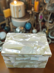 Mother of Pearl Jewelry Box – Crystal Gemstone Storage Container | Luxury Wedding Gift Her | Birthday Gift for Mom | Rare Handmade Treasure Unique Handicrafts IND