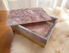 Mother’s Day Gift – Handmade Rose Quartz Jewelry Box, Elegant Crystal Keepsake for Her Unique Handicrafts IND