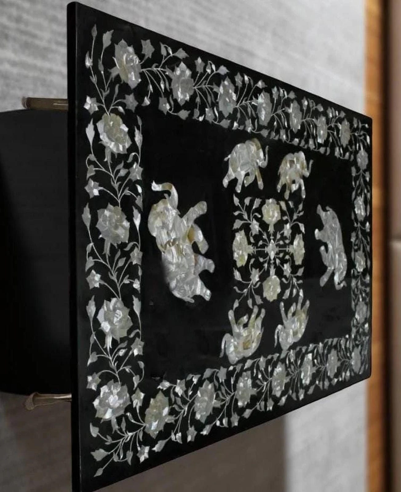 Handmade Black Marble Table – Mother of Pearl Elephant Inlay, Home Decor Furniture Unique Handicrafts IND
