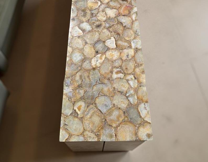 Unique Brown Agate Side Table – Natural Stone Sofa Table or Coffee Table for Living Room – Handcrafted Decor Unique Handicrafts IND