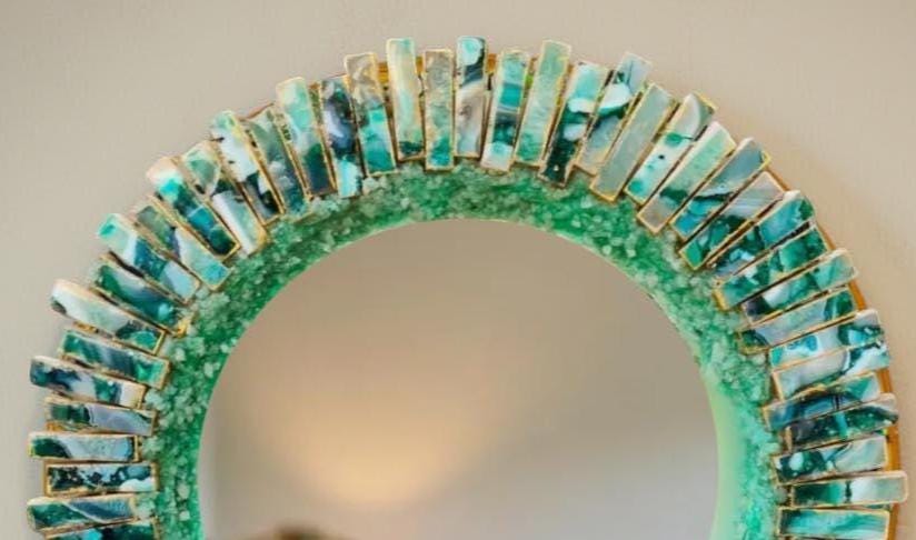 Green Agate Crystal Wall Mirror | Quartz Gemstone Mirror for Home & Office | Handmade Boho Wall Decor | Healing Stone Accent Mirror Gift Unique Handicrafts IND