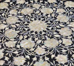 Black Marble Round Table with Mother of Pearl Inlay – Pietra Dura Floral Art – Handmade Stone Inlay Table for Home Décor & Gifts Unique Handicrafts IND