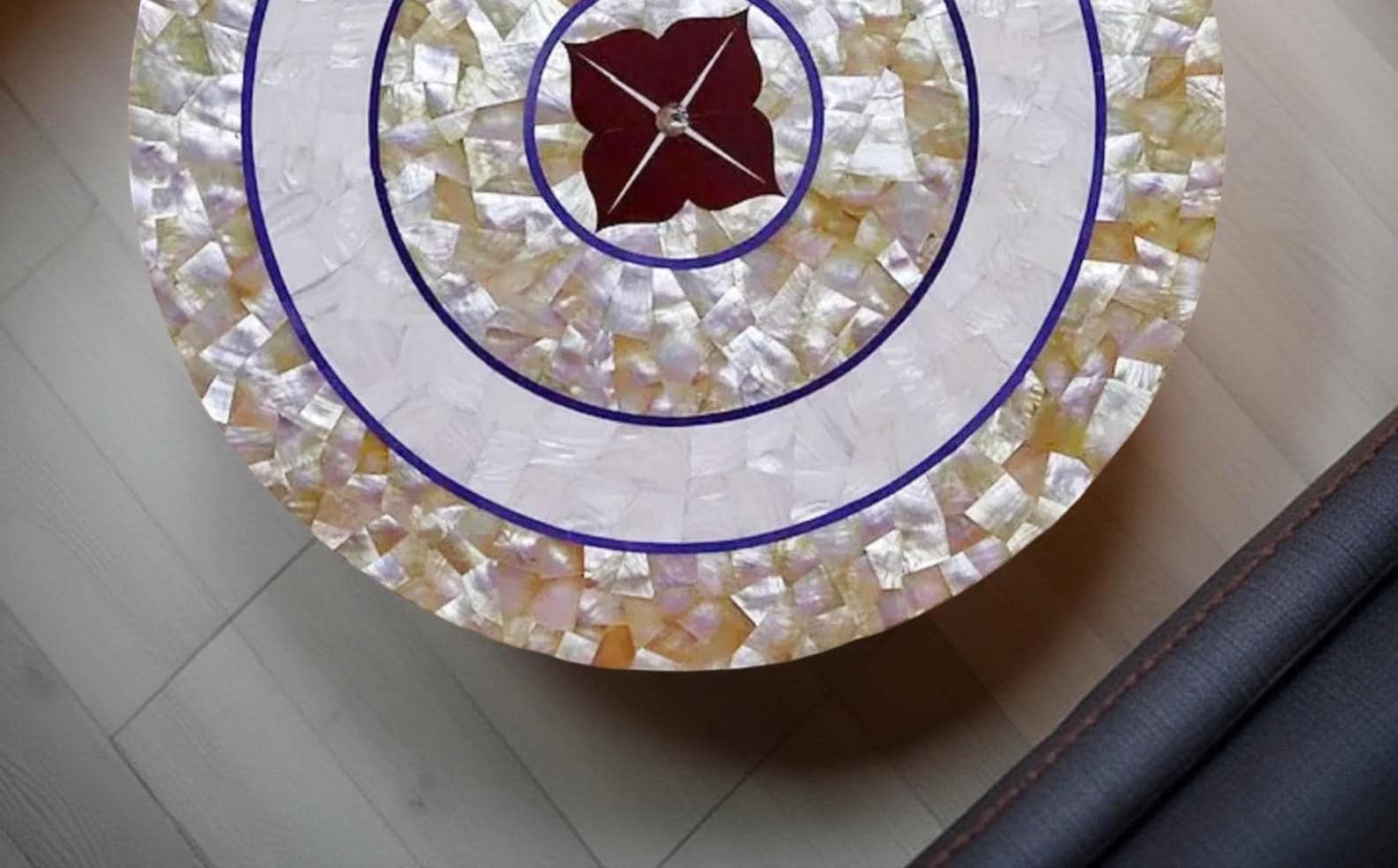 Mother of Pearl Coffee Table Top – Handmade Semi-Precious Inlay Mosaic Stone Art – Decorative Luxury Furniture for Living Room Unique Handicrafts IND