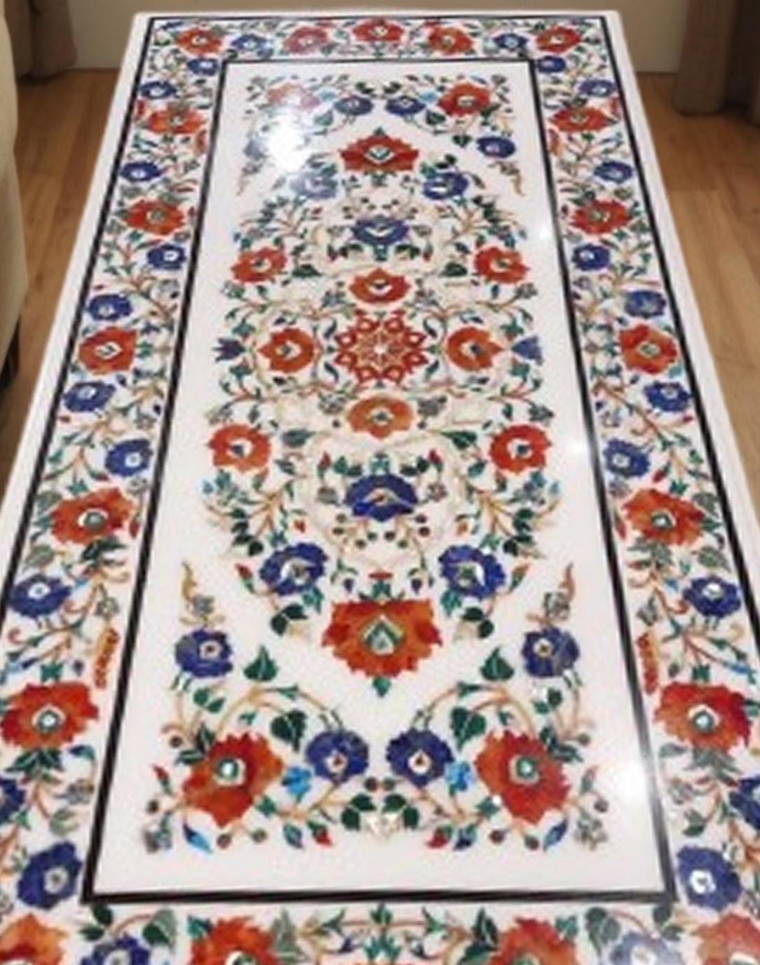 Luxury White Marble Floral Inlay Table Top – Carnelian Semi Precious Pietra Dura Art | Center Table Home Decor Unique Handicrafts IND